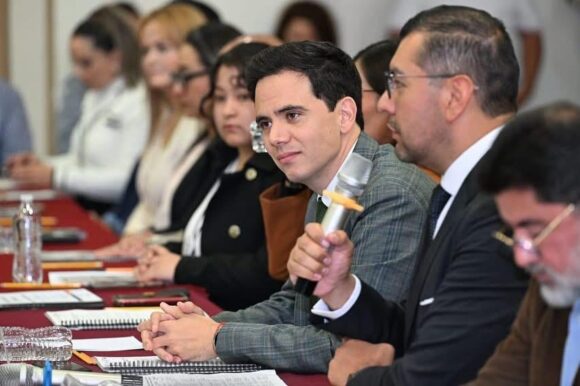 LLAMA GOBIERNO DE ZACATECAS A FORTALECER A MENORES Y OFRECERLES UN ESTADO TRANQUILO LLAMA GOBIERNO DE ZACATECAS A FORTALECER A MENORES Y OFRECERLES UN ESTADO TRANQUILO