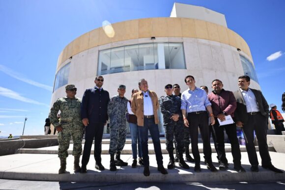 SUPERVISA GOBERNADOR DAVID MONREAL EL C5I ZACATECAS, UNO DE LOS CENTROS DE INTELIGENCIA MÁS MODERNOS DEL PAÍS SUPERVISA GOBERNADOR DAVID MONREAL EL C5I ZACATECAS, UNO DE LOS CENTROS DE INTELIGENCIA MÁS MODERNOS DEL PAÍS