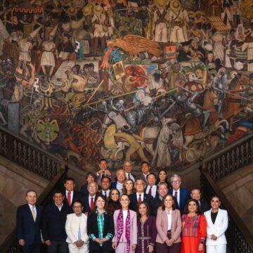 EN REUNIÓN CON LA PRESIDENTA CLAUDIA SHEINBAUM, RESPALDA GOBERNADOR DAVID MONREAL IMPLEMENTACIÓN DE MODELO IMSS-BIENESTAR EN REUNIÓN CON LA PRESIDENTA CLAUDIA SHEINBAUM, RESPALDA GOBERNADOR DAVID MONREAL IMPLEMENTACIÓN DE MODELO IMSS-BIENESTAR