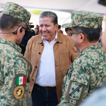 ENTREGA GOBERNADOR DAVID MONREAL A REGIÓN CENTRO INVERSIÓN DE 133 MDP EN PATRULLAS, EQUIPO E INFRAESTRUCTURA ENTREGA GOBERNADOR DAVID MONREAL A REGIÓN CENTRO INVERSIÓN DE 133 MDP EN PATRULLAS, EQUIPO E INFRAESTRUCTURA