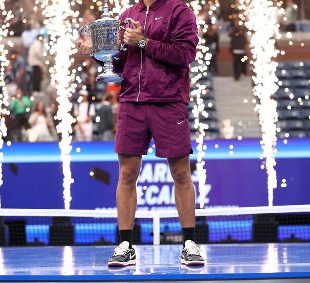 CARLOS ALCARAZ VENCE A JANNIK SINNER Y SE CORONA EN EL US OPEN