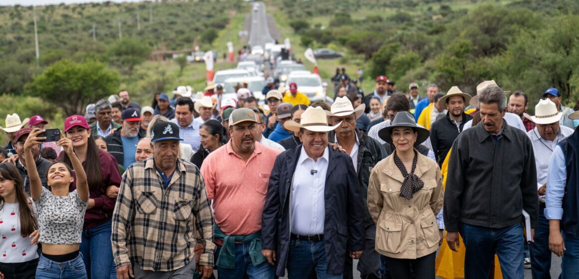 INVIERTE GOBIERNO DE DAVID MONREAL MÁS DE 3 MMDP EN RESCATE CARRETERO