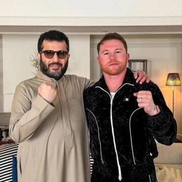 JEQUE ÁRABE CONFIRMA CONTINUIDAD DE CANELO ÁLVAREZ EN EL BOXEO JEQUE ÁRABE CONFIRMA CONTINUIDAD DE CANELO ÁLVAREZ EN EL BOXEO