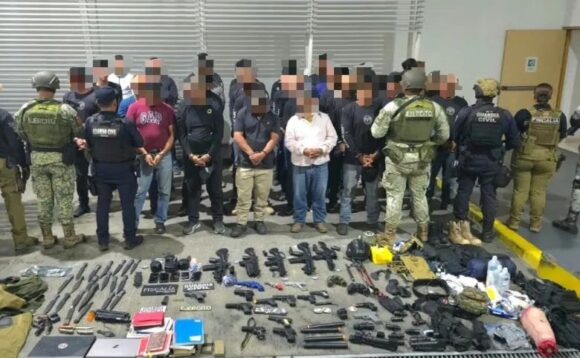DETIENEN EN MICHOACÁN A 38 HOMBRES LIGADOS A LA LUZ DEL MUNDO; REALIZABAN ENTRENAMIENTO TÁCTICO