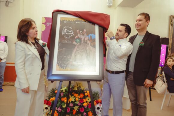 PRESENTAN GOBIERNO Y CANACO FESTIVAL DE DÍA DE MUERTOS 2025; VERACRUZ, CONCURSOS, CULTURA Y YURI EN CONCIERTO