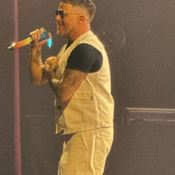 ALEJANDRO SANZ PRENDE CON NOSTALGIA Y ENERGÍA AL AUDITORIO TELMEX DE GUADALAJARA ALEJANDRO SANZ PRENDE CON NOSTALGIA Y ENERGÍA AL AUDITORIO TELMEX DE GUADALAJARA