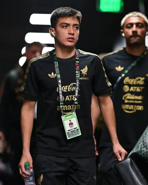PRENSA INTERNACIONAL CONTINÚA ELOGIANDO A GILBERTO MORA TRAS ACTUACIÓN EN MUNDIAL SUB-20