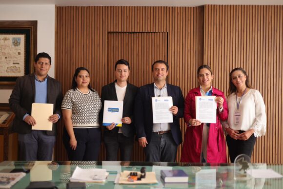 MIGUEL VARELA FIRMA CONVENIO HOTELERO PARA QUE VIAJAR CUESTE MENOS MIGUEL VARELA FIRMA CONVENIO HOTELERO PARA QUE VIAJAR CUESTE MENOS