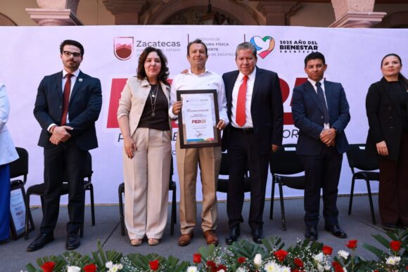 ENTREGA EL GOBERNADOR DAVID MONREAL, PREMIO ESTATAL DEL DEPORTE ENTREGA EL GOBERNADOR DAVID MONREAL, PREMIO ESTATAL DEL DEPORTE