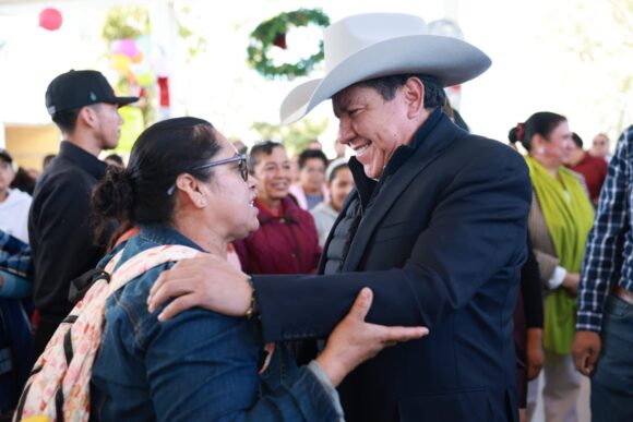 CON CANASTAS ALIMENTARIAS, FORTALECE GOBERNADOR DAVID MONREAL ÁVILA ECONOMÍA DE FAMILIAS DE JUAN ALDAMA