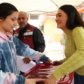 FORTALECE GOBERNADOR DAVID MONREAL POLÍTICA SOCIAL DEL AÑO DEL BIENESTAR, CON ENTREGA DE CANASTAS BÁSICAS EN FRESNILLO FORTALECE GOBERNADOR DAVID MONREAL POLÍTICA SOCIAL DEL AÑO DEL BIENESTAR, CON ENTREGA DE CANASTAS BÁSICAS EN FRESNILLO
