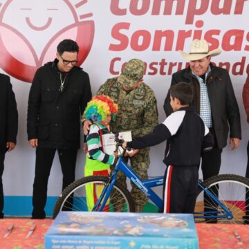 REFRENDA GOBERNADOR DAVID MONREAL APOYO TOTAL AL MUNICIPIO DE PINOS REFRENDA GOBERNADOR DAVID MONREAL APOYO TOTAL AL MUNICIPIO DE PINOS