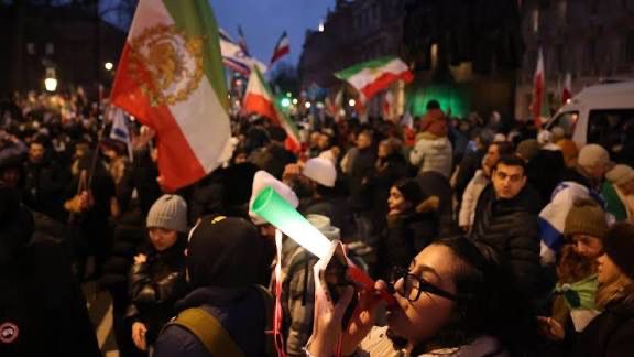 PROTESTAS EN IRÁN DEJAN MÁS DE 500 MUERTOS, INFORMA GRUPO DE DERECHOS HUMANOS