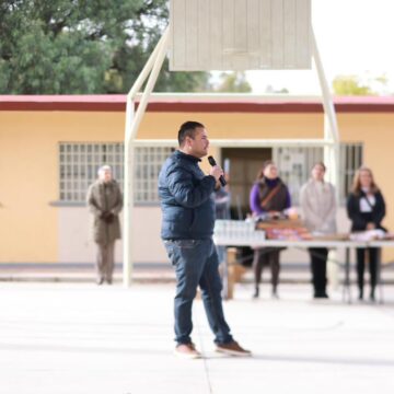 MIGUEL VARELA MODERNIZA ESCUELAS Y REFUERZA SEGURIDAD DE LA NIÑEZ ZACATECANA