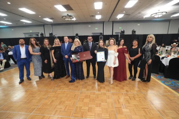 TRABAJA GOBIERNO DEL ESTADO PARA PROTEGER A LA COMUNIDAD ZACATECANA RADICADA EN EL EXTERIOR TRABAJA GOBIERNO DEL ESTADO PARA PROTEGER A LA COMUNIDAD ZACATECANA RADICADA EN EL EXTERIOR