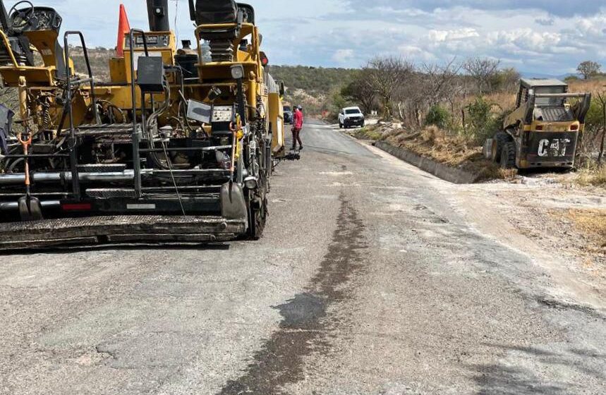 AVANZA GOBIERNO DE ZACATECAS PROGRAMA RESCATE CARRETERO; REHABILITA CARRETERA JALPA – TLALTENANGO