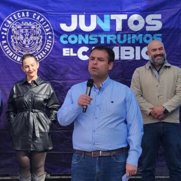 ENTREGA AYUNTAMIENTO DE ZACATECAS OBRA DE REENCARPETAMIENTO EN COLONIAS HIDRÁULICA Y AGRONÓMICA II ENTREGA AYUNTAMIENTO DE ZACATECAS OBRA DE REENCARPETAMIENTO EN COLONIAS HIDRÁULICA Y AGRONÓMICA II