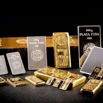 ORO COTIZA EN MÁS DE CINCO MIL DÓLARES POR PRIMERA VEZ ORO COTIZA EN MÁS DE CINCO MIL DÓLARES POR PRIMERA VEZ