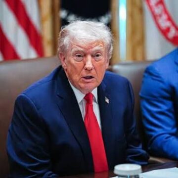 EL PRESIDENTE DE EE.UU., DONALD J TRUMP IMPONDRÁ ARANCELES A BIENES DE PAÍSES QUE VENDAN PETRÓLEO A CUBA EL PRESIDENTE DE EE.UU., DONALD J TRUMP IMPONDRÁ ARANCELES A BIENES DE PAÍSES QUE VENDAN PETRÓLEO A CUBA