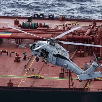 ESTADOS UNIDOS INTERCEPTA OTRO PETROLERO EN EL ÍNDICO POR VIOLAR EL BLOQUEO DE PETRÓLEO EN EL CARIBE ESTADOS UNIDOS INTERCEPTA OTRO PETROLERO EN EL ÍNDICO POR VIOLAR EL BLOQUEO DE PETRÓLEO EN EL CARIBE