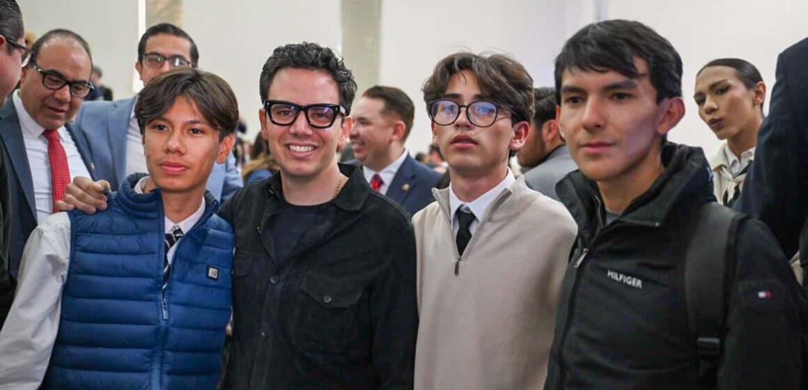 CONVOCA GOBIERNO DE ZACATECAS A LAS JUVENTUDES A DEMOCRATIZAR SUS CONOCIMIENTOS COMO GENERADORES DE PAZ CONVOCA GOBIERNO DE ZACATECAS A LAS JUVENTUDES A DEMOCRATIZAR SUS CONOCIMIENTOS COMO GENERADORES DE PAZ