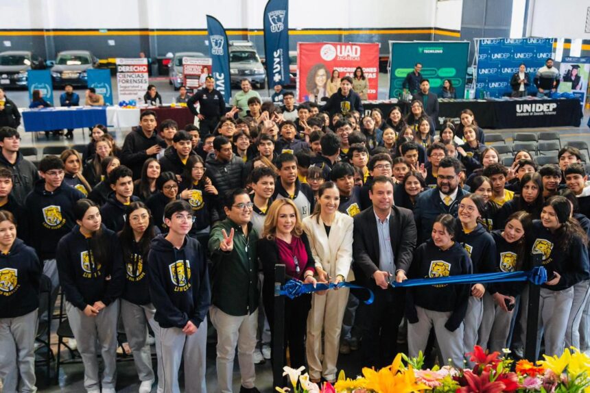 TRABAJA LA CAPITAL POR EL FUTURO PROFESIONAL DE LA JUVENTUD ZACATECANA TRABAJA LA CAPITAL POR EL FUTURO PROFESIONAL DE LA JUVENTUD ZACATECANA