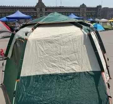 ¿Y A LA CNTE QUIEN LA FINANCIA ?