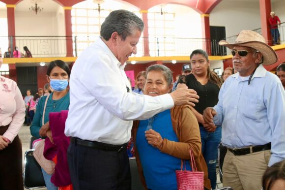 ENCABEZA GOBERNADOR DAVID MONREAL ENCUENTRO CON COMITÉS DE CORAZÓN CONTENTO EN LA REGIÓN SUR DE ZACATECAS ENCABEZA GOBERNADOR DAVID MONREAL ENCUENTRO CON COMITÉS DE CORAZÓN CONTENTO EN LA REGIÓN SUR DE ZACATECAS