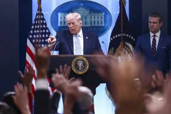 AMENAZA TRUMP CON OFENSIVA MAYOR SI FALLA ACUERDO CON IRÁN AMENAZA TRUMP CON OFENSIVA MAYOR SI FALLA ACUERDO CON IRÁN