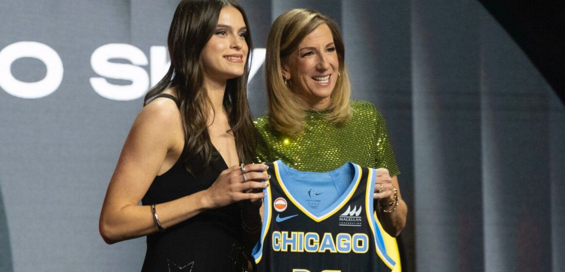 MEXICANA GABRIELA JÁQUEZ HACE HISTORIA COMO EL PICK 5 DEL DRAFT DE LA WNBA