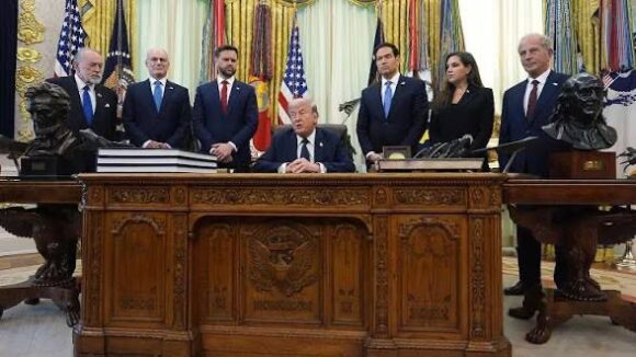 ISRAEL Y LÍBANO EXTIENDEN EL ALTO EL FUEGO TRES SEMANAS, ANUNCIA TRUMP
