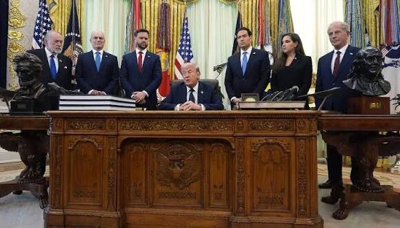 ISRAEL Y LÍBANO EXTIENDEN EL ALTO EL FUEGO TRES SEMANAS, ANUNCIA TRUMP