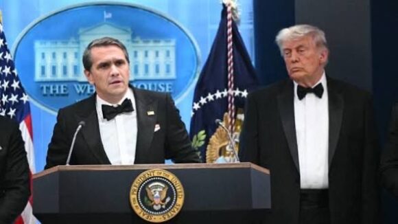 GABINETE DE TRUMP, OBJETIVO DEL ATACANTE EN LA CENA DE CORRESPONSALES EN LA CASA BLANCA