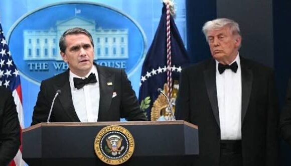 GABINETE DE TRUMP, OBJETIVO DEL ATACANTE EN LA CENA DE CORRESPONSALES EN LA CASA BLANCA