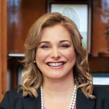 MARU CAMPOS, GOBERNADORA DE CHIHUAHUA, CANCELA REUNIÓN CON EL SENADO