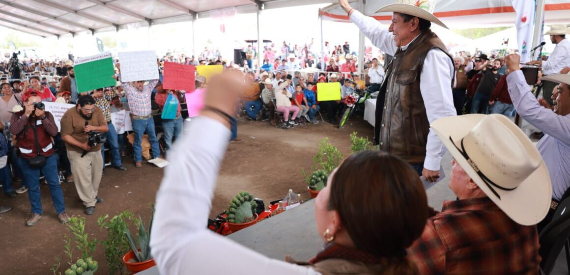 EL GOBERNADOR DAVID MONREAL LLEVA A PINOS LA 3ª EXPO FERIA REGIONAL AGROPECUARIA EL GOBERNADOR DAVID MONREAL LLEVA A PINOS LA 3ª EXPO FERIA REGIONAL AGROPECUARIA