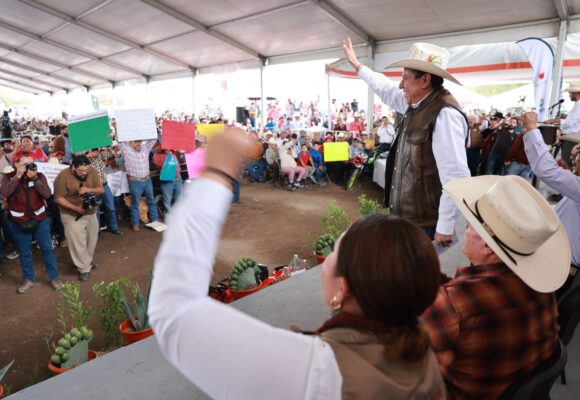 EL GOBERNADOR DAVID MONREAL LLEVA A PINOS LA 3ª EXPO FERIA REGIONAL AGROPECUARIA EL GOBERNADOR DAVID MONREAL LLEVA A PINOS LA 3ª EXPO FERIA REGIONAL AGROPECUARIA