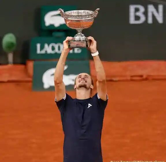 ZVEREV GANA ROLAND GARROS, Y OBTIENE SU PRIMER GRAND SLAM