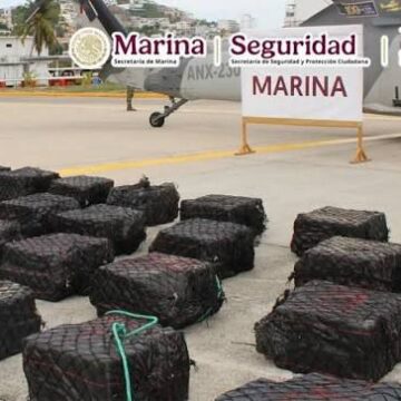 MARINA DE MÉXICO ASEGURA 1.3 TONELADAS DE COCAÍNA EN AGUAS DEL PACÍFICO