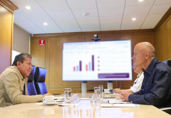 SOSTIENE GOBERNADOR DAVID MONREAL REUNIÓN CON TITULAR DE SICT PARA FORTALECER LA INFRAESTRUCTURA CARRETERA DE ZACATECAS SOSTIENE GOBERNADOR DAVID MONREAL REUNIÓN CON TITULAR DE SICT PARA FORTALECER LA INFRAESTRUCTURA CARRETERA DE ZACATECAS