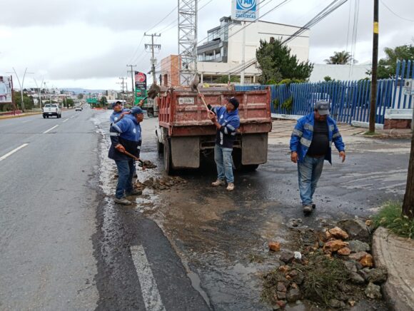 EL ALCALDE MIGUEL VARELA MANTIENE EN ALERTA A LAS CORPORACIONES DEL MUNICIPIO EL ALCALDE MIGUEL VARELA MANTIENE EN ALERTA A LAS CORPORACIONES DEL MUNICIPIO