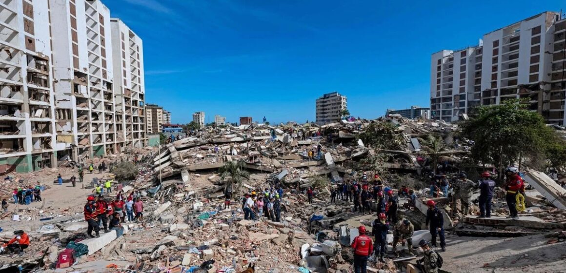 VÍCTIMAS MORTALES DEL TERREMOTO ASCIENDEN A MIL 450