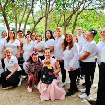 DIF CAPITALINO CLAUSURA ACTIVIDADES DEL GRUPO DE ADULTOS MAYORES FLORECER DIF CAPITALINO CLAUSURA ACTIVIDADES DEL GRUPO DE ADULTOS MAYORES FLORECER
