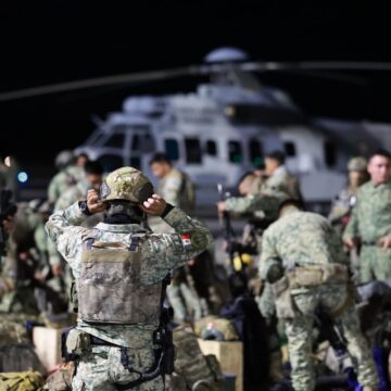 ARRIBAN 100 ELEMENTOS DE FUERZAS ESPECIALES DEL EJÉRCITO MEXICANO PARA REFORZAR LA SEGURIDAD EN ZACATECAS ARRIBAN 100 ELEMENTOS DE FUERZAS ESPECIALES DEL EJÉRCITO MEXICANO PARA REFORZAR LA SEGURIDAD EN ZACATECAS