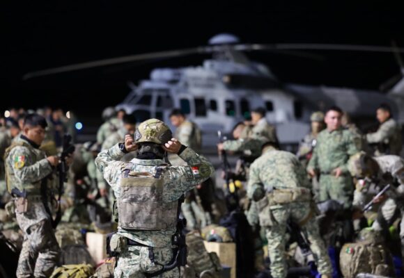 ARRIBAN 100 ELEMENTOS DE FUERZAS ESPECIALES DEL EJÉRCITO MEXICANO PARA REFORZAR LA SEGURIDAD EN ZACATECAS ARRIBAN 100 ELEMENTOS DE FUERZAS ESPECIALES DEL EJÉRCITO MEXICANO PARA REFORZAR LA SEGURIDAD EN ZACATECAS
