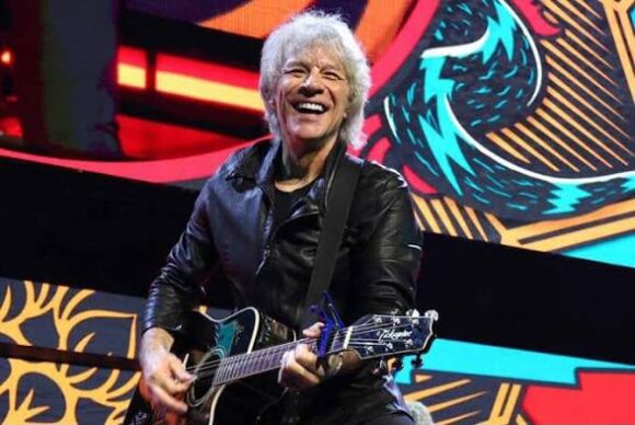 BON JOVI DETIENE CONCIERTO EN EL MADISON SQUARE GARDEN POR PROBLEMAS CON SU VOZ BON JOVI DETIENE CONCIERTO EN EL MADISON SQUARE GARDEN POR PROBLEMAS CON SU VOZ