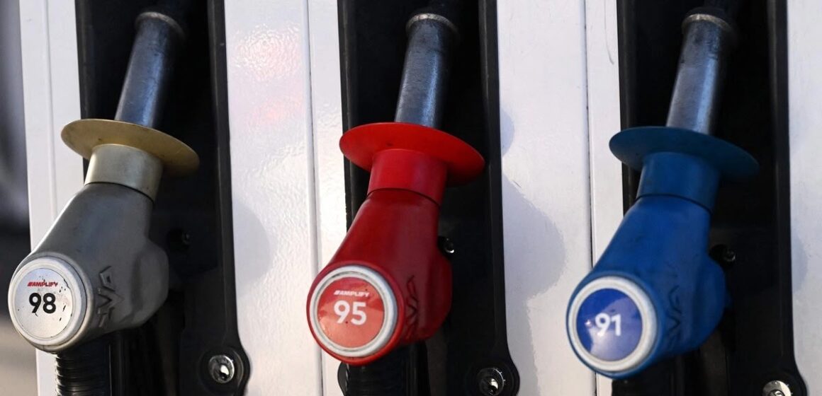PRECIO DEL PETRÓLEO SUBE 24% EN JULIO POR TENSIONES EN EL ESTRECHO DE ORMUZ PRECIO DEL PETRÓLEO SUBE 24% EN JULIO POR TENSIONES EN EL ESTRECHO DE ORMUZ