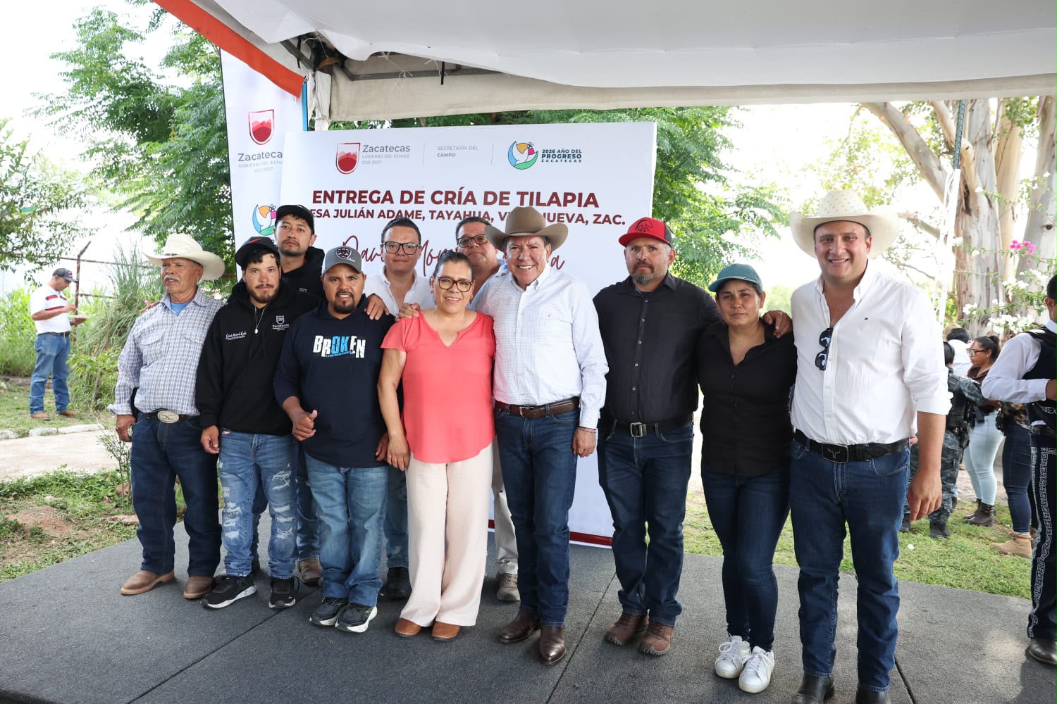 ANUNCIA GOBERNADOR DAVID MONREAL APOYO PESO A PESO PARA PESCADORES Y CIERRA CICLO CON 4 MILLONES 350 MIL CRÍAS DE TILAPIA ANUNCIA GOBERNADOR DAVID MONREAL APOYO PESO A PESO PARA PESCADORES Y CIERRA CICLO CON 4 MILLONES 350 MIL CRÍAS DE TILAPIA