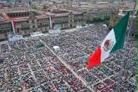 SHEINBAUM CIERRA SU GIRA NACIONAL EN EL ZÓCALO: «LOS MEXICANOS NO QUEREMOS INJERENCIAS» SHEINBAUM CIERRA SU GIRA NACIONAL EN EL ZÓCALO: «LOS MEXICANOS NO QUEREMOS INJERENCIAS»