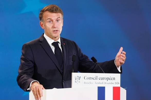 MACRON PROMETE SER «INFLEXIBLE» ANTE LA VIOLENCIA TRAS DISTURBIOS EN FRANCIA MACRON PROMETE SER «INFLEXIBLE» ANTE LA VIOLENCIA TRAS DISTURBIOS EN FRANCIA